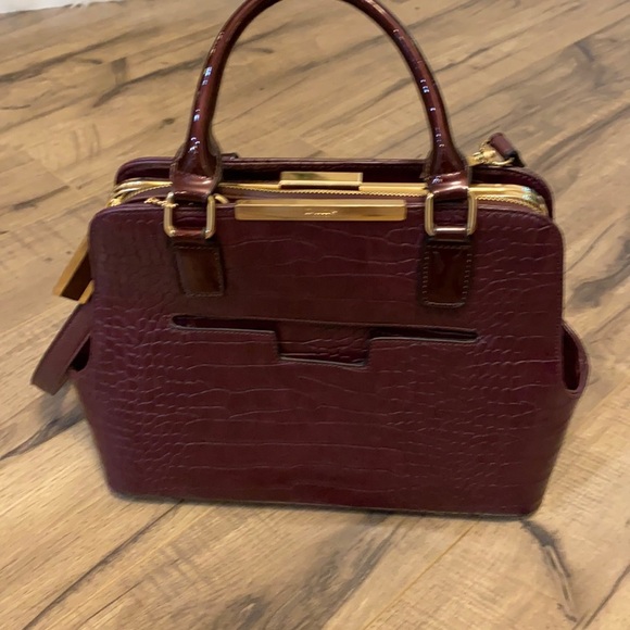 Bag - Picture 2 of 16